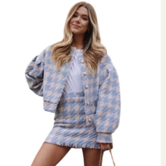 Blue Houndstooth Jacket and Skirt Set!! - Picture 2 of 8